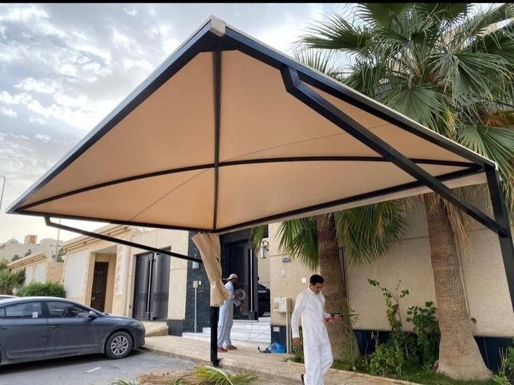 مظلات حي الشاطئ الدمام